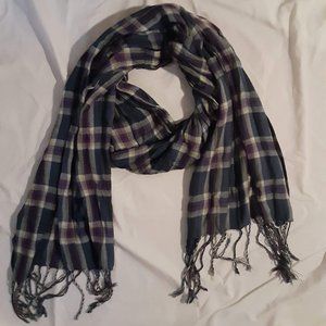 Plaid scarf